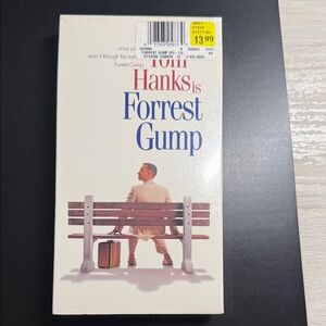 Forrest Gump VHS Factory Sealed – Tom Hanks 1994 Classic 🎬 Open to offers